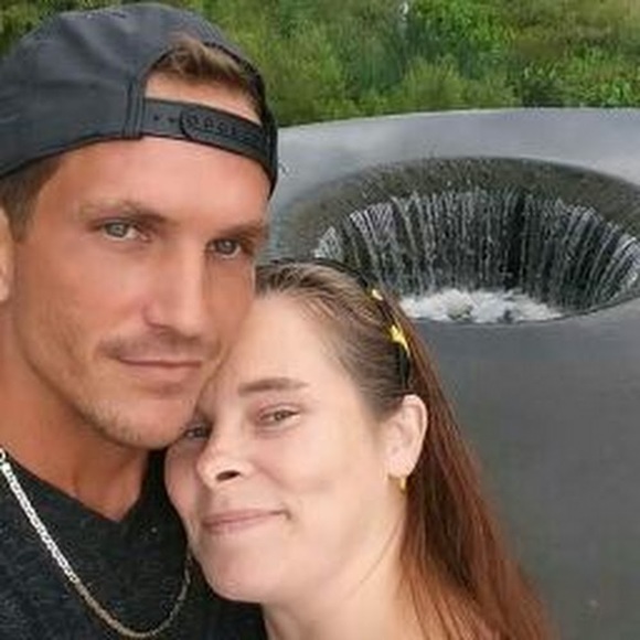 Meet your Posher, Alice - Picture 1 of 1